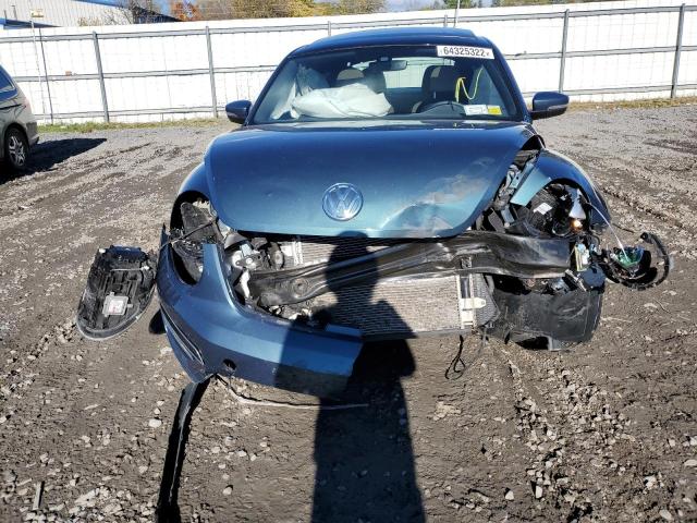 Photo 9 from auction – 2018 VOLKSWAGEN BEETLE S with VIN 3VWFD7AT1JM708513