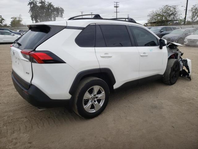 Photo 4 from auction – 2019 TOYOTA RAV4 XLE with VIN JTMW1RFV2KD501398