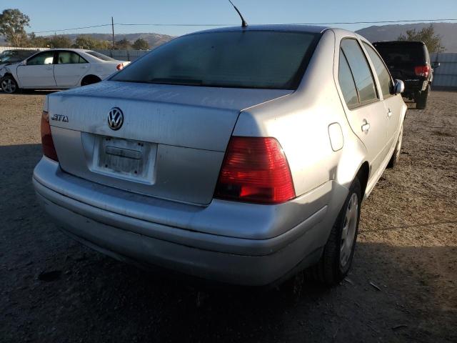 Photo 4 from auction – 2000 VOLKSWAGEN JETTA GLS with VIN 3VWSC29M4YM100996