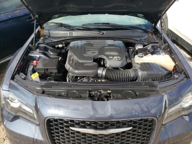 Photo 7 from auction – 2018 CHRYSLER 300 S with VIN 2C3CCABG4JH253635