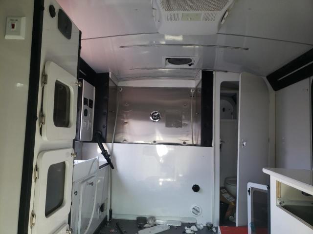 Photo 6 from auction – 2021 FORD E450 BUS with VIN 1FDXE4FN9MDC04929