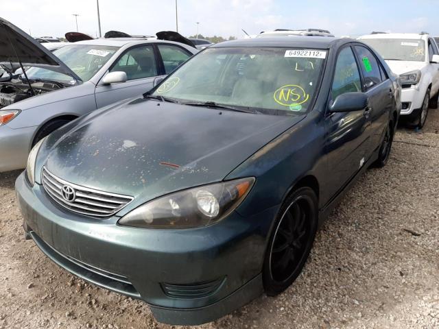 Photo 2 from auction – 2005 TOYOTA CAMRY LE with VIN 4T1BF32KX5U100447
