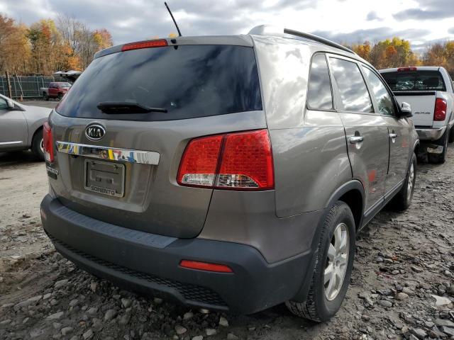 Photo 4 from auction – 2013 KIA SORENTO with VIN 5XYKT3A65DG317793