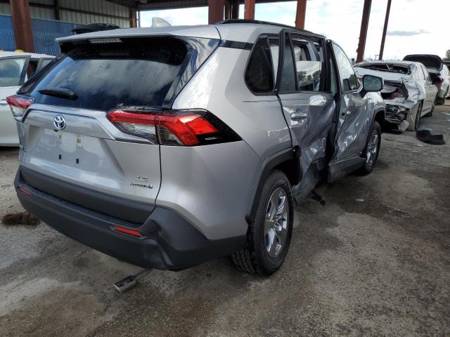 Photo 4 from auction – 2022 TOYOTA RAV4 LE with VIN JTMLWRFV4ND160403