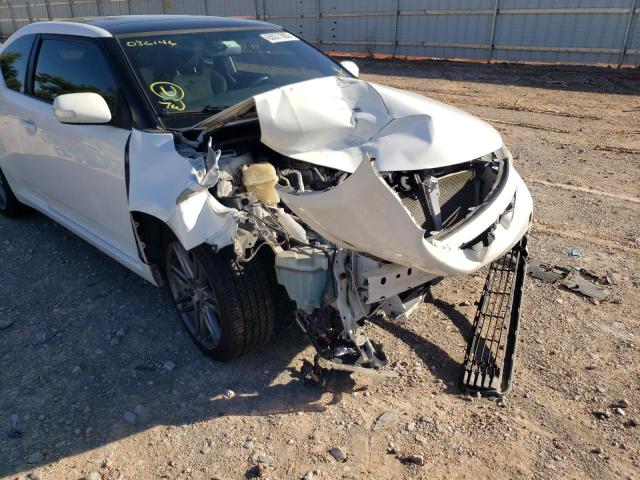 Photo 9 from auction – 2012 TOYOTA SCION with VIN JTKJF5C72C3036146