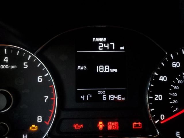 Photo 8 from auction – 2017 KIA FORTE LX with VIN 3KPFK4A75HE049382