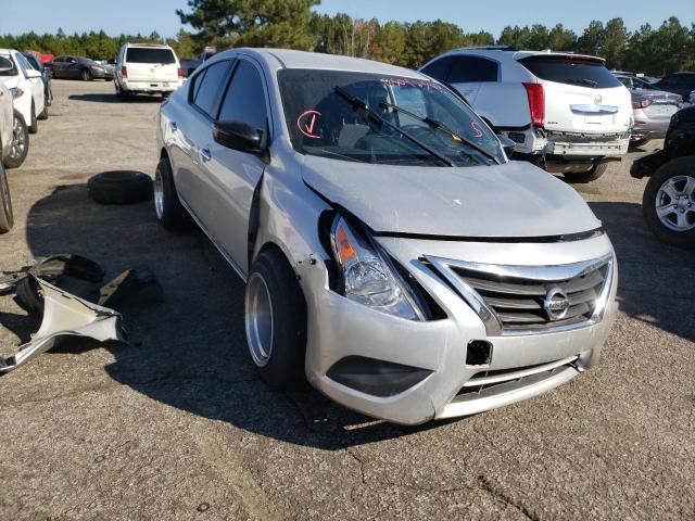 NISSAN VERSA S 2015 with VIN 3N1CN7AP1FL942298 - Photo from auction