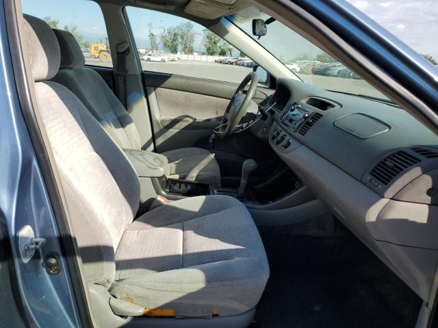Photo 5 from auction – 2004 TOYOTA CAMRY LE with VIN JTDBE32K340256004