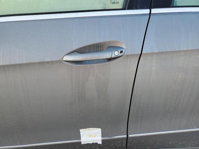 Photo 9 from auction – 2010 MERCEDES-BENZ E 350 with VIN WDDHF5GB2AA095877