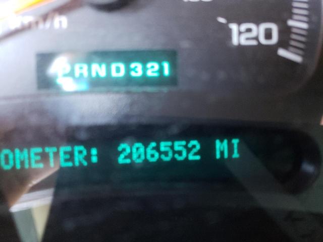Photo 8 from auction – 2004 CHEVROLET SILVERADO with VIN 2GCEK19T641154399