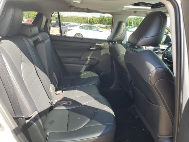 Photo 6 from auction – 2021 TOYOTA HIGHLANDER with VIN 5TDGZRAH3MS523481