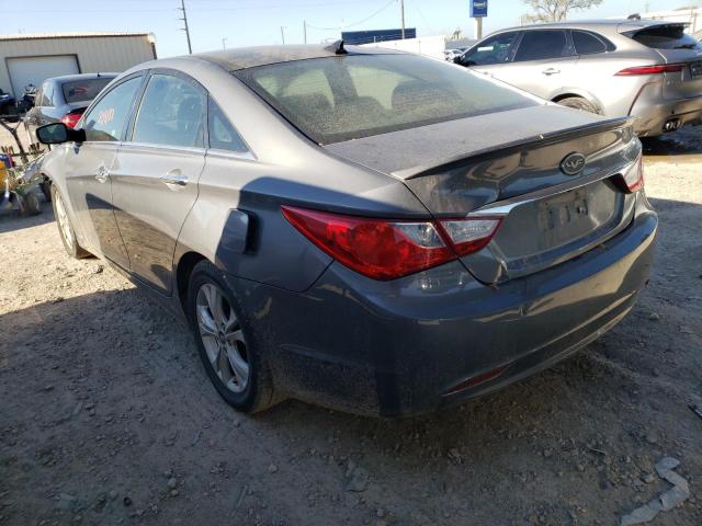 Photo 3 from auction – 2013 HYUNDAI SONATA SE with VIN 5NPEC4AC5DH687157
