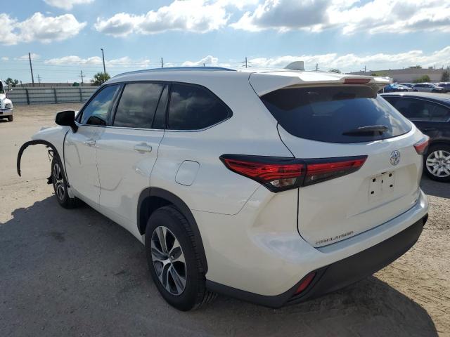 Photo 3 from auction – 2021 TOYOTA HIGHLANDER with VIN 5TDGZRAH3MS523481