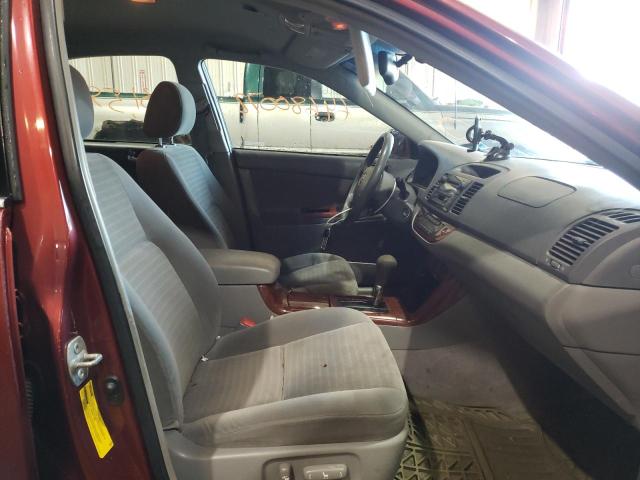 Photo 5 from auction – 2005 TOYOTA CAMRY LE with VIN 4T1BE30K95U012088