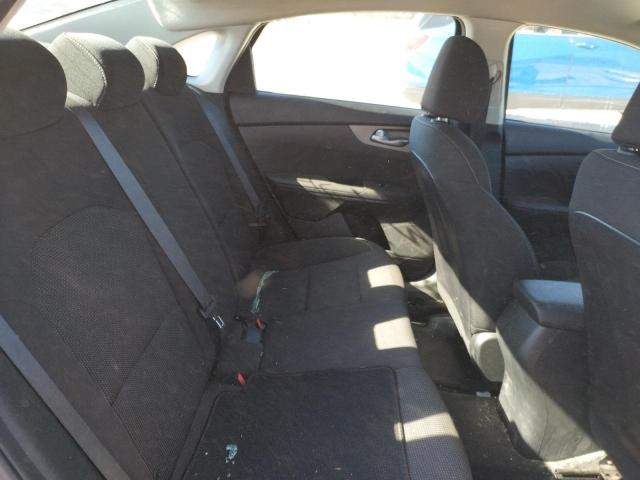 Photo 6 from auction – 2019 KIA FORTE FE with VIN 3KPF24AD8KE128431