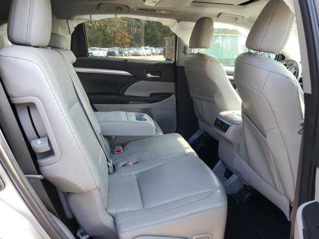 Photo 6 from auction – 2015 TOYOTA HIGHLANDER with VIN 5TDKKRFH9FS103668