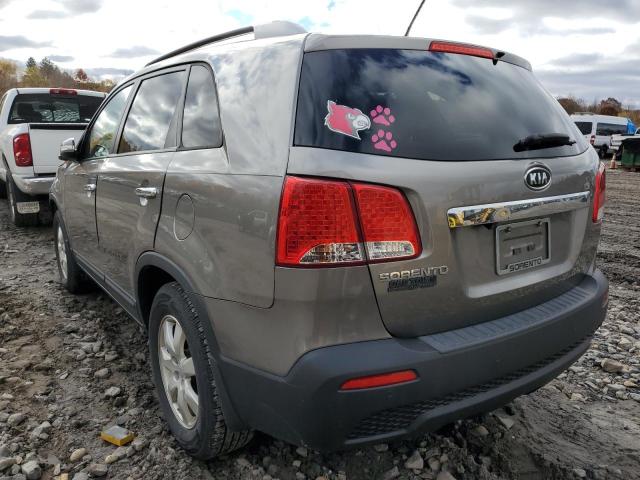 Photo 3 from auction – 2013 KIA SORENTO with VIN 5XYKT3A65DG317793