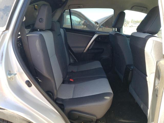 Photo 6 from auction – 2015 TOYOTA RAV4 LE with VIN 2T3ZFREV6FW134322