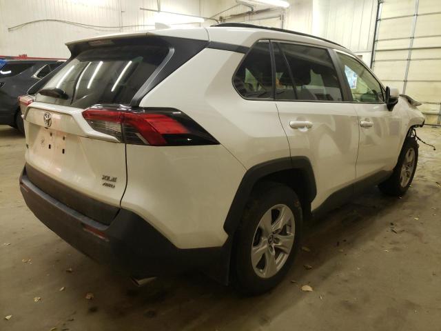 Photo 4 from auction – 2019 TOYOTA RAV4 XLE with VIN JTMP1RFV3KD015297