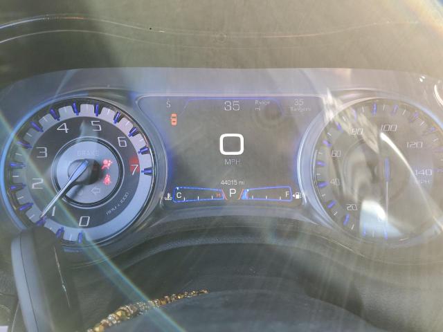 Photo 8 from auction – 2020 CHRYSLER 300 S with VIN 2C3CCAGGXLH120972
