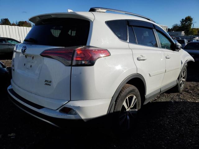 Photo 4 from auction – 2017 TOYOTA RAV4 XLE with VIN 2T3RFREV4HW681334