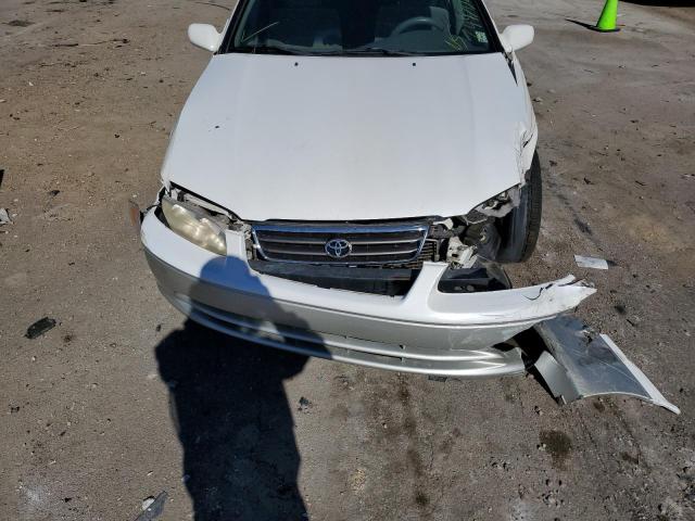 Photo 9 from auction – 2001 TOYOTA CAMRY CE with VIN JT2BG22K910564576