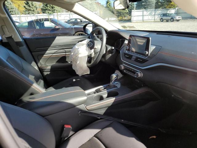 Photo 5 from auction – 2022 NISSAN ALTIMA SR with VIN 1N4BL4CW0NN374051