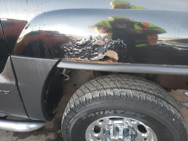 Photo 9 from auction – 2003 CHEVROLET AVALANCHE with VIN 3GNGK23G43G265556