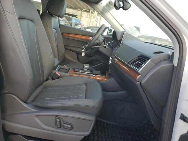 Photo 5 from auction – 2022 AUDI Q5 PREMIUM with VIN WA1EAAFY0N2140089