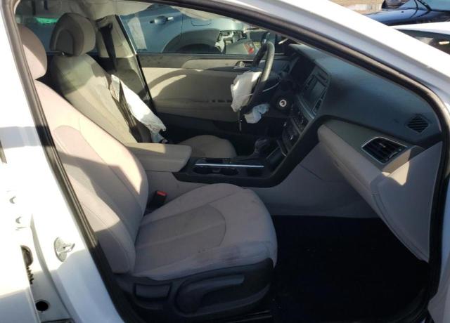 Photo 5 from auction – 2016 HYUNDAI SONATA SE with VIN 5NPE24AF0GH306123