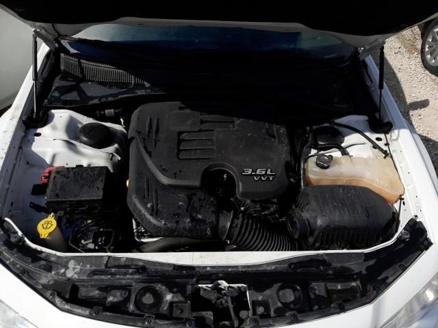 Photo 7 from auction – 2019 CHRYSLER 300 TOURIN with VIN 2C3CCAAG4KH548141