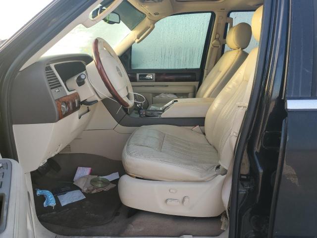 Photo 5 from auction – 2004 LINCOLN NAVIGATOR with VIN 5LMFU28R74LJ08996