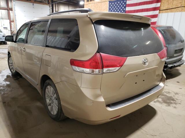 Photo 3 from auction – 2011 TOYOTA SIENNA XLE with VIN 5TDDK3DC5BS015207