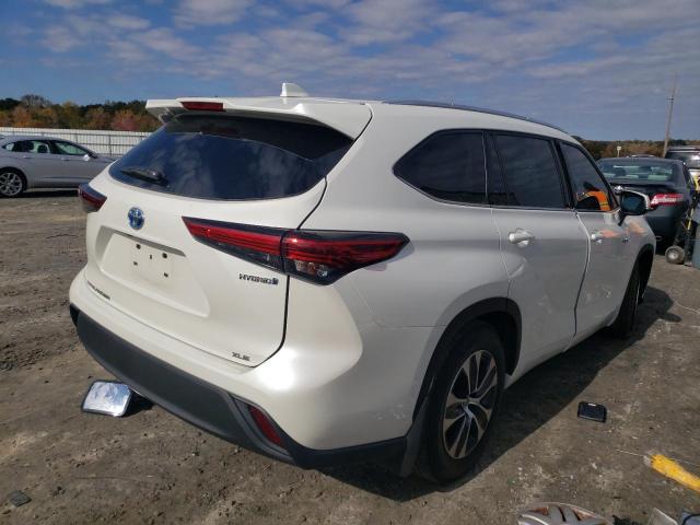 Photo 4 from auction – 2021 TOYOTA HIGHLANDER with VIN 5TDHBRCH6MS514425