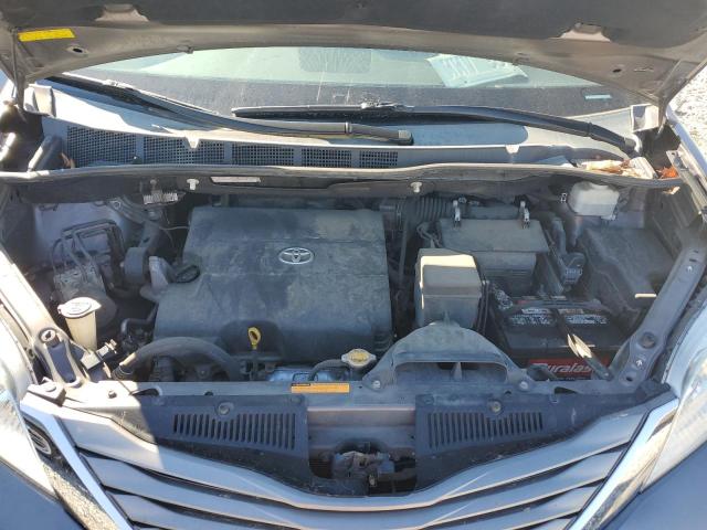 Photo 7 from auction – 2012 TOYOTA SIENNA XLE with VIN 5TDYK3DC3CS262549