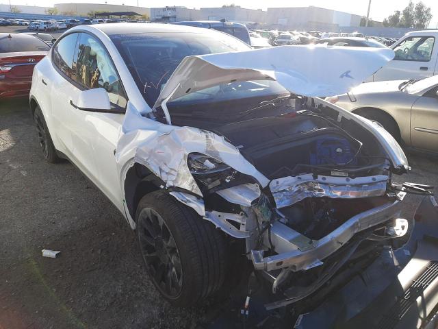 TESLA MODEL Y 2022 with VIN 7SAYGDEE8NF480553 - Photo from auction