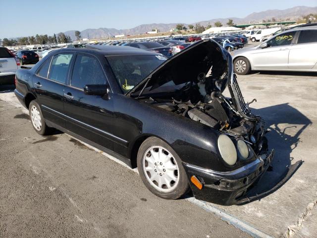 Photo 1 from auction – 1998 MERCEDES-BENZ E 320 with VIN WDBJF65F5WA591706
