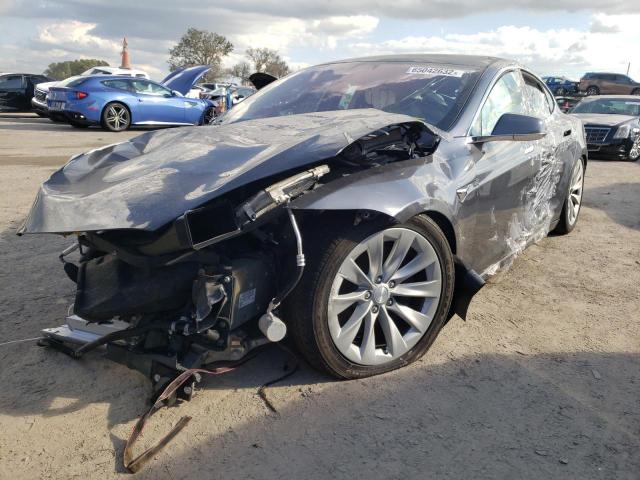 Photo 2 from auction – 2019 TESLA MODEL S with VIN 5YJSA1E23KF305762