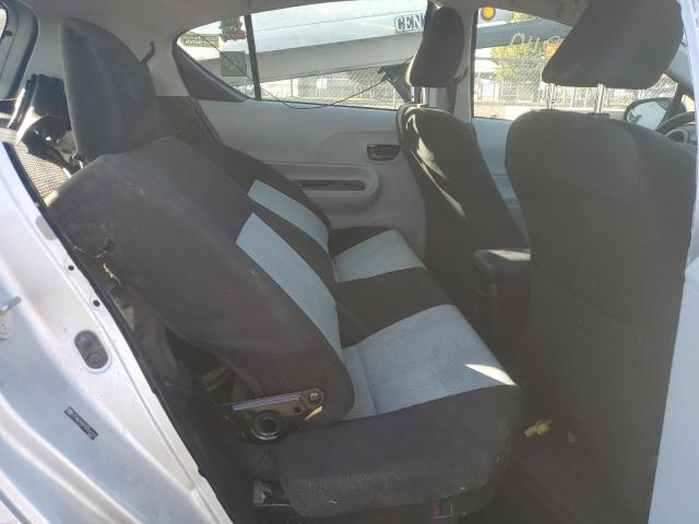 Photo 6 from auction – 2013 TOYOTA PRIUS C with VIN JTDKDTB39D1547225
