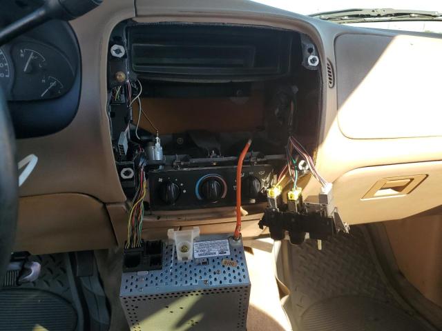 Zdjęcie 9 z aukcji – 2000 FORD EXPLORER X z VIN 1FMZU62X0YUB72635
