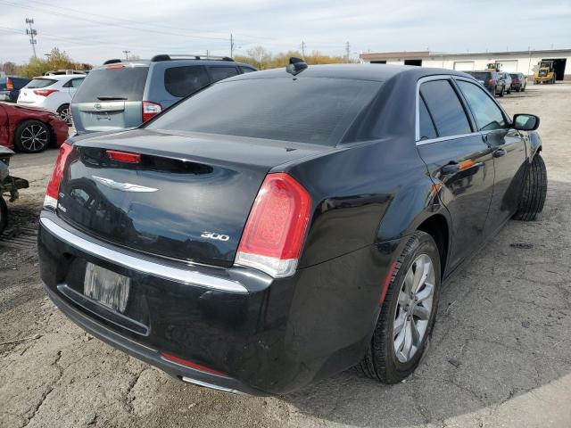 Photo 4 from auction – 2018 CHRYSLER 300 TOURIN with VIN 2C3CCARG7JH175194