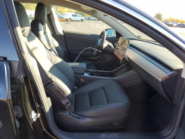 Photo 5 from auction – 2019 TESLA MODEL 3 with VIN 5YJ3E1EBXKF441783