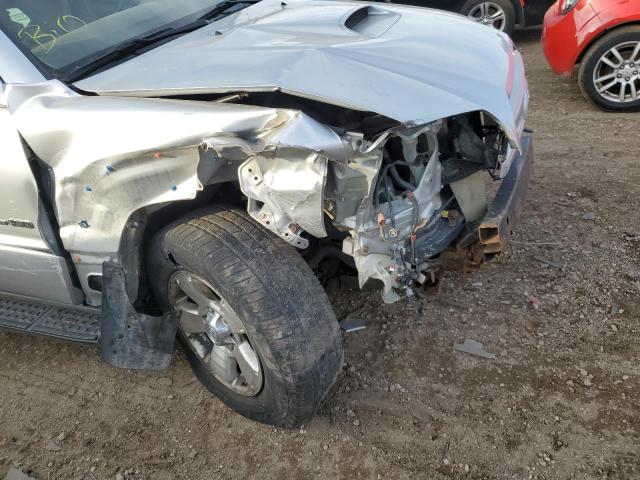 Photo 9 from auction – 2005 TOYOTA 4RUNNER SR with VIN JTEBU14R858037006
