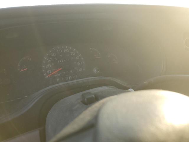 Photo 8 from auction – 2001 FORD ECONOLINE with VIN 1FTNE24241HA94370