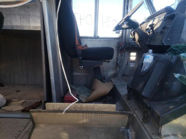 Photo 5 from auction – 2007 FREIGHTLINER CHASSIS M with VIN 4UZAARCP57CZ28308