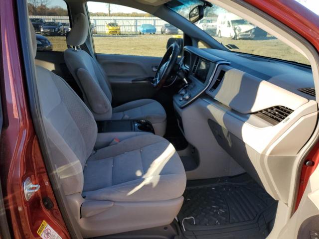 Photo 5 from auction – 2016 TOYOTA SIENNA LE with VIN 5TDKK3DC5GS715680