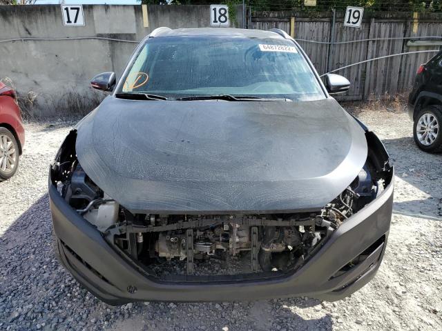 Photo 9 from auction – 2017 HYUNDAI TUCSON LIM with VIN KM8J3CA24HU404383