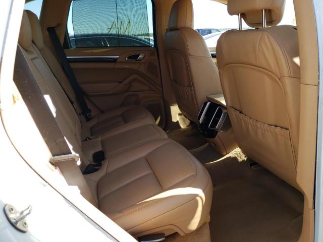 Photo 6 from auction – 2016 PORSCHE CAYENNE with VIN WP1AA2A22GKA08840