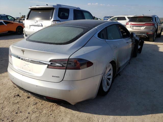 Photo 4 from auction – 2017 TESLA MODEL S with VIN 5YJSA1E20HF204686