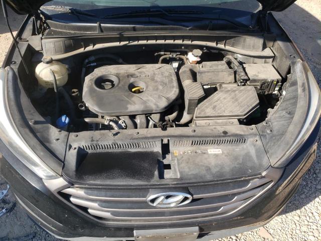 Photo 7 from auction – 2016 HYUNDAI TUCSON SE with VIN KM8J23A42GU164043